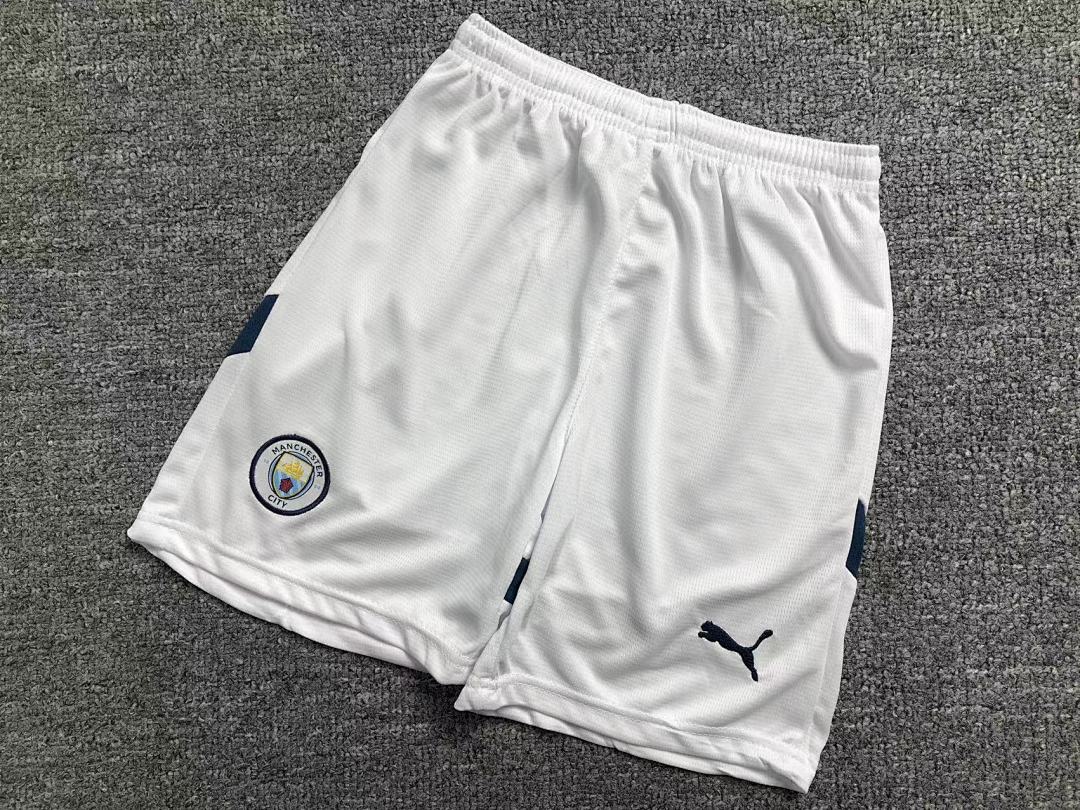 Chanel 68 FOOTBALL - Image 27