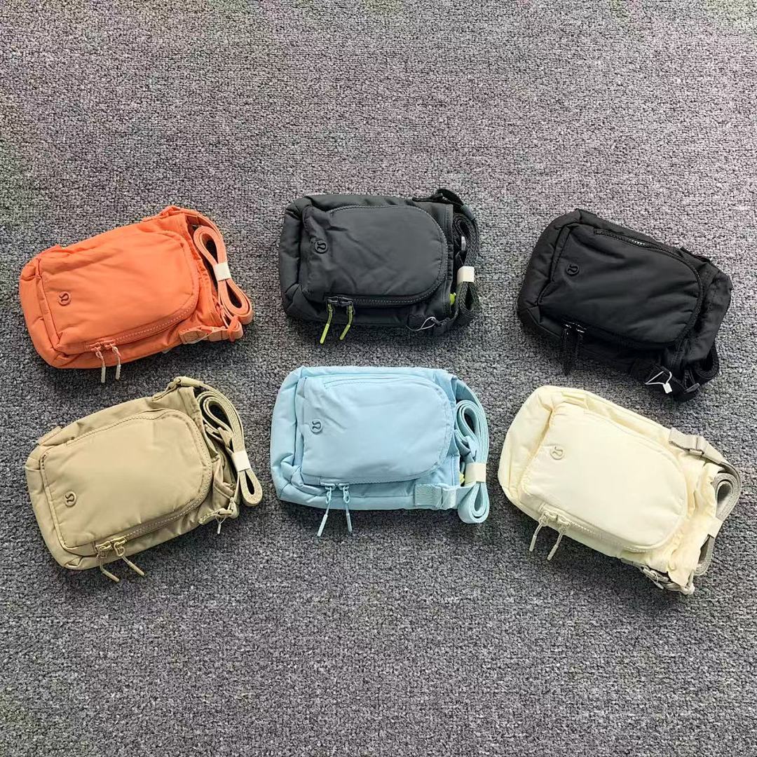 On Running 128 LULULEMON BAG 4106032777 (Long 16CM* Wide 7CM* High 20CM)