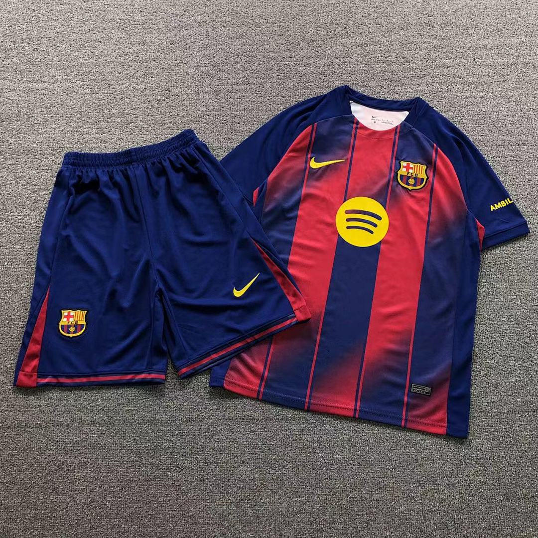 75 FOOTBALL T-SHIRT SHORTS 11082612002 (Im 170Cm 60Kg I Wear Size L In The Phot), photo 1