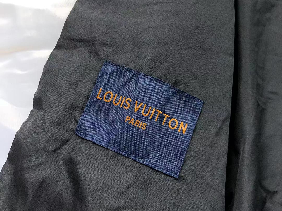 Louis Vuitton 245 L⭐ COTTON CIOTHES 11110801104 (Im 170Cm 60Kg I Wear Size 48 In The Phot) - Image 24