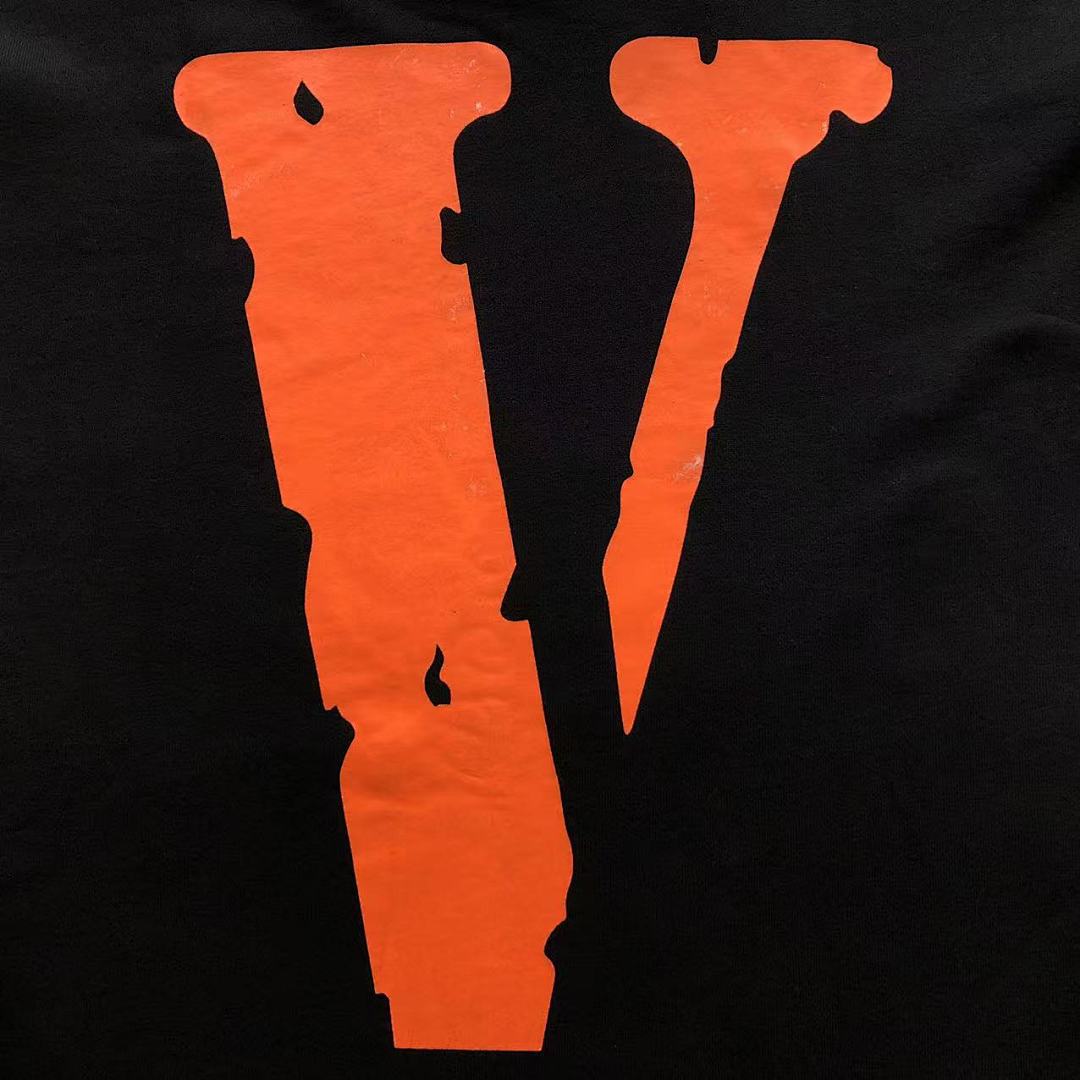 On Running 118 VLONE HOODIE 5101109102 (Im 170Cm 60Kg I Wear Size S In The Phot) - Image 21