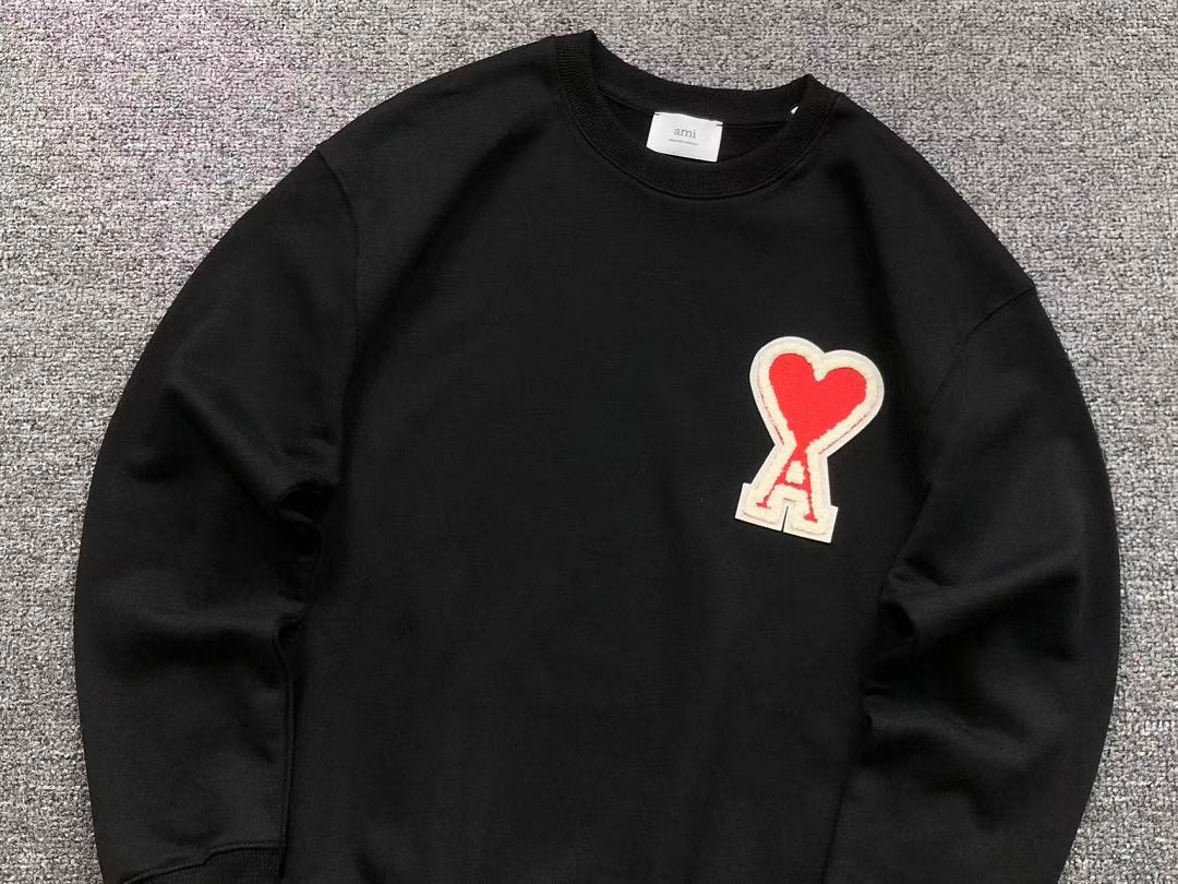AMI 98 AMI HOODIE 1251917181 (Im 170Cm 60Kg I Wear Size M In The Phot) - Image 32