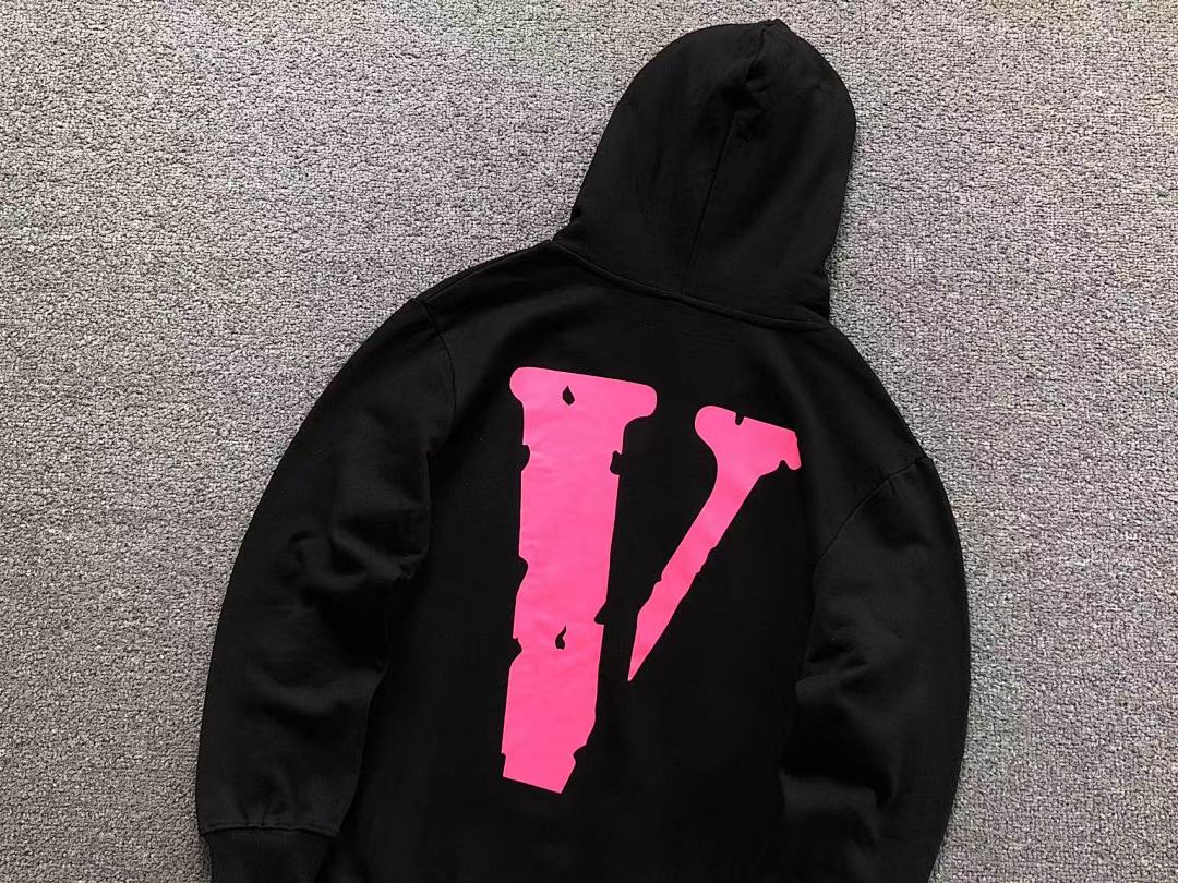 On Running 118 VLONE HOODIE 5101110102 (Im 170Cm 60Kg I Wear Size S In The Phot) - Image 9