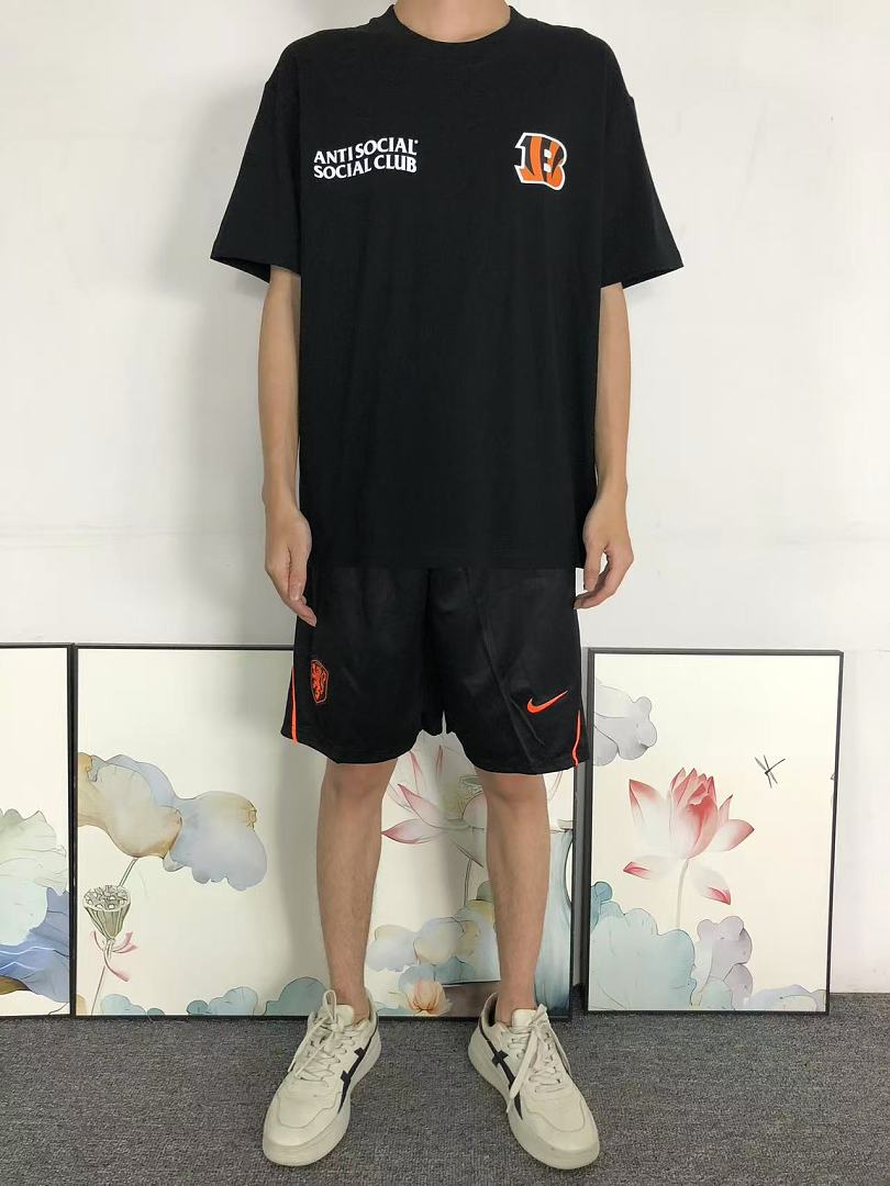 Christian Louboutin 88 ANTI SOCIAL CLUB T-SHIRT 4206211802 (Im 170Cm 60Kg I Wear Size M In The Phot) - Image 3