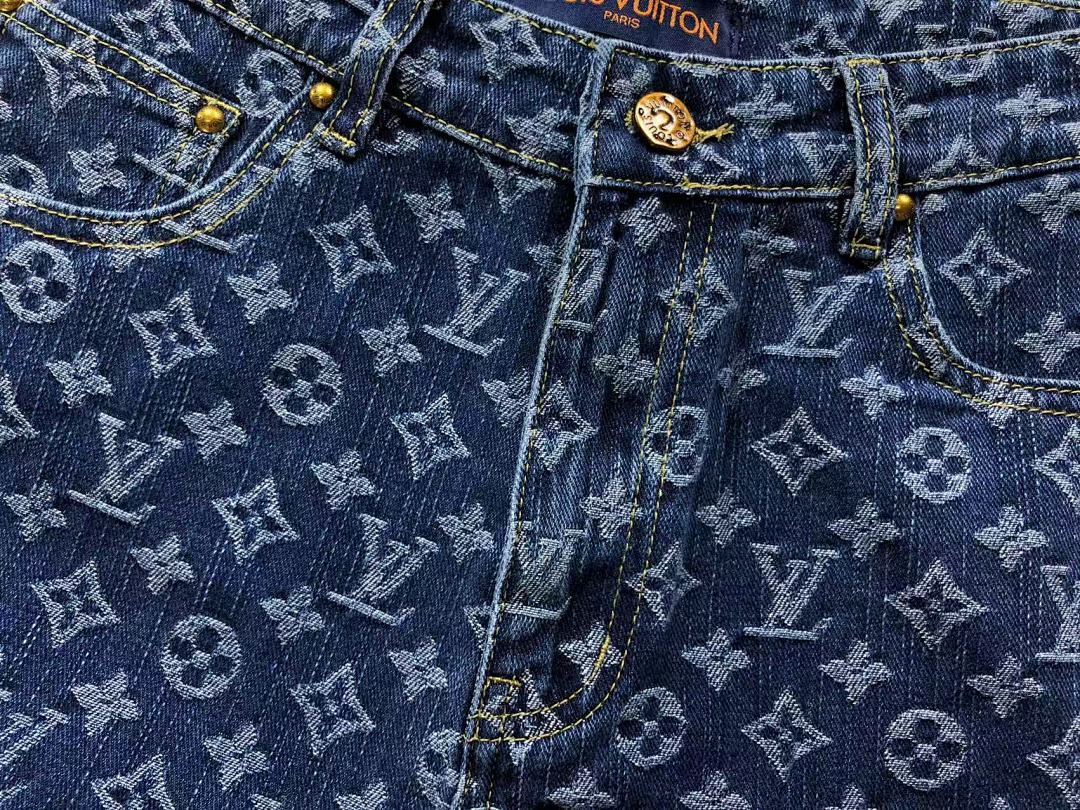 Louis Vuitton SHORTS 158 L⭐ T-SHIRT 3204091121 (Im 170Cm 60Kg I Wear Size S In The Phot) - Image 34
