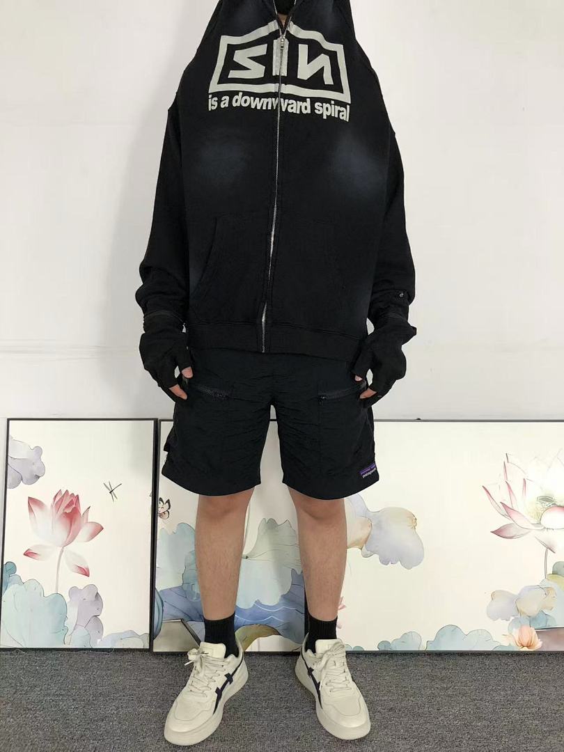 Grailz 235 GRAILZ HOODIE 4109050377 (Im 170Cm 60Kg I Wear Size 1 In The Phot) - Image 3