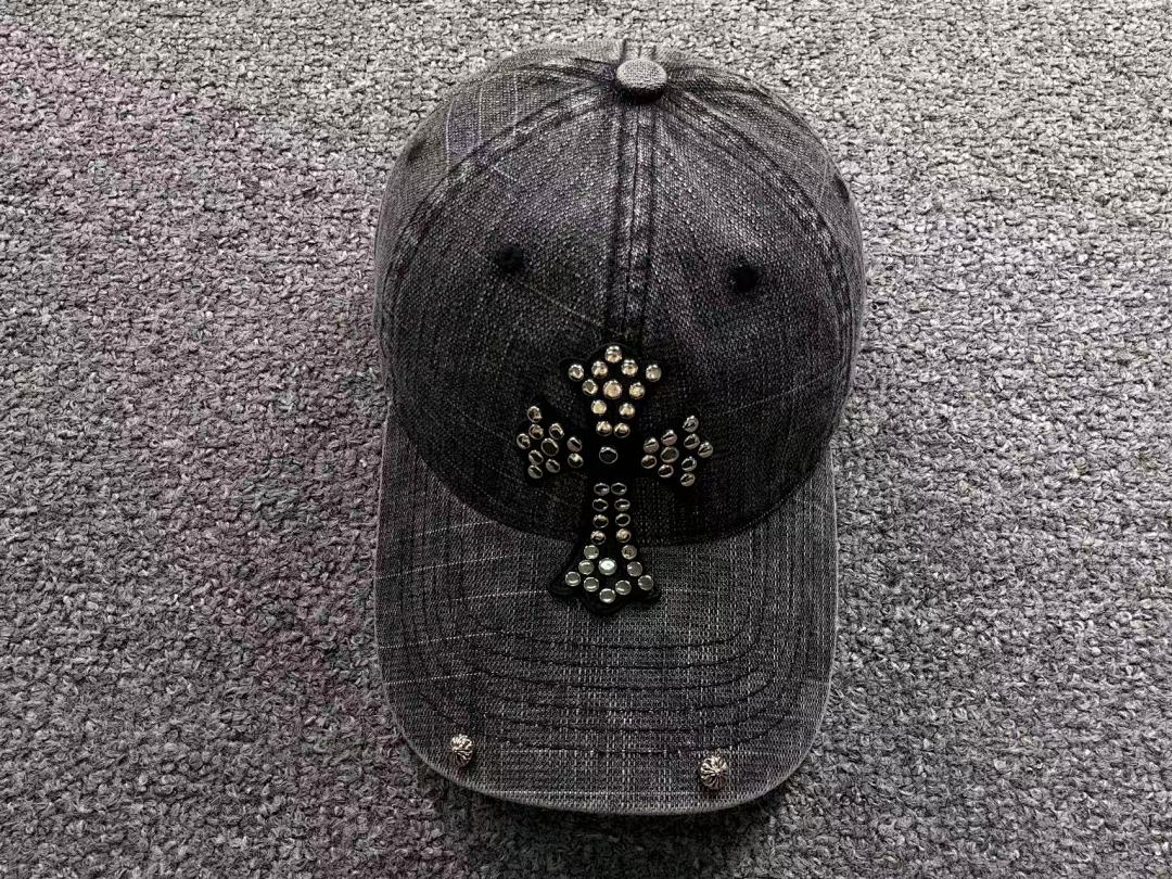 Comme des Garcons 75 C⭐⭐OME HE⭐⭐TS - Image 7