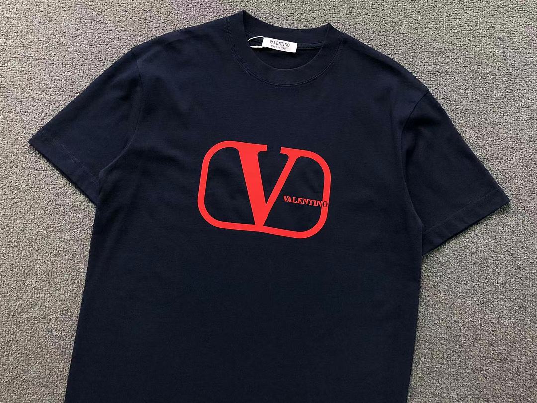 Valentino 118 VALENTINO T-SHIRT 5251220147 (Im 170Cm 60Kg I Wear Size M In The Phot) - Image 14