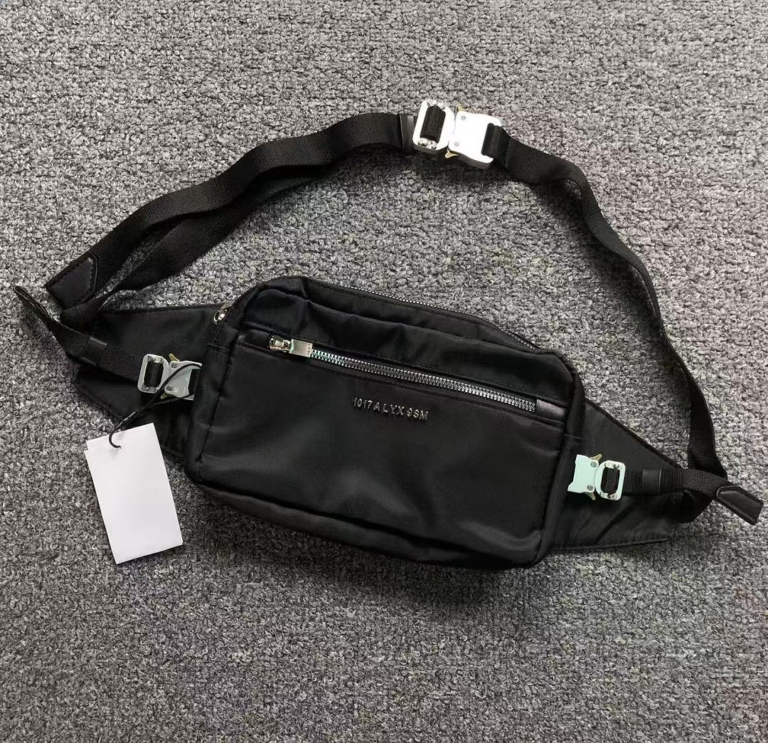 1017 Alyx 9SM 218 1017AL⭐⭐9⭐M BAG 3205150421 (Long 22CM* Wide 5CM* High 15CM)