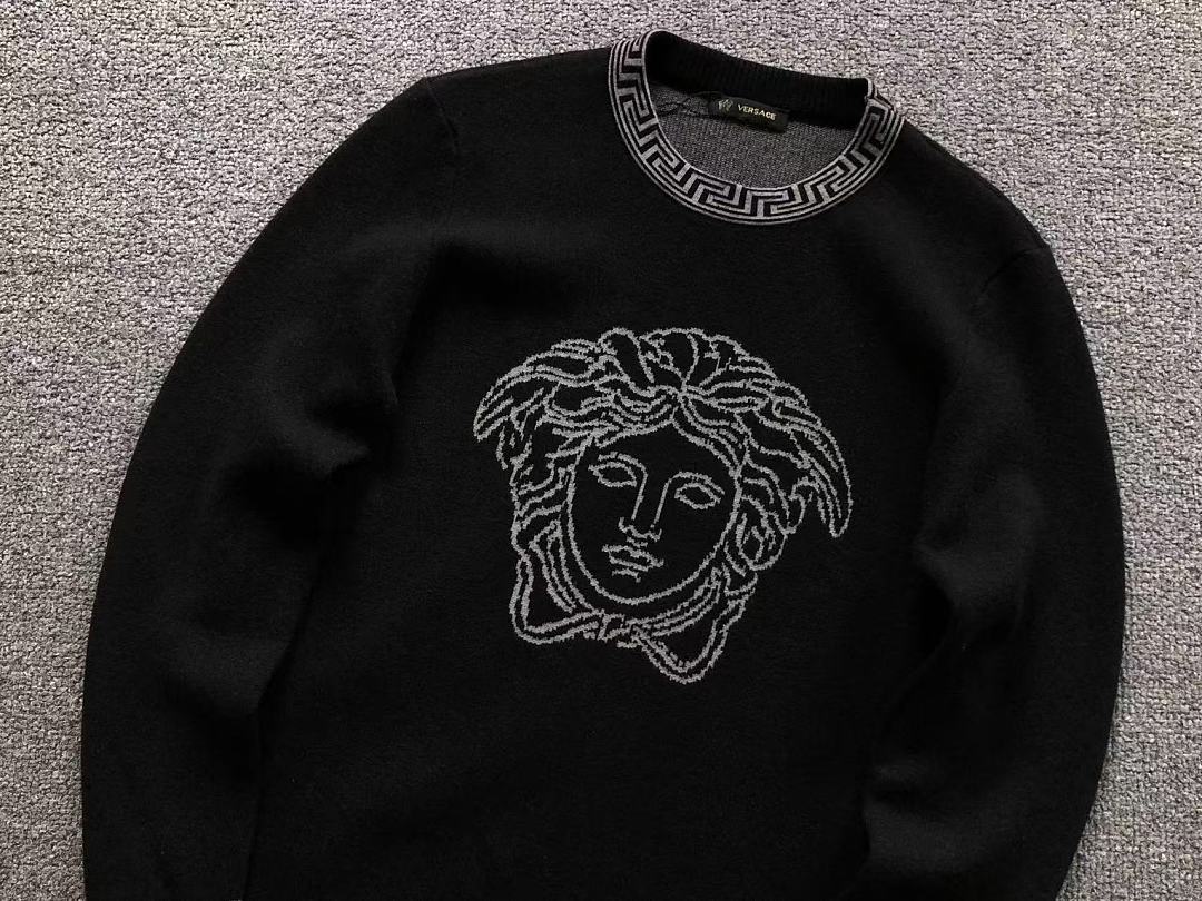 Versace 208 V⭐⭐SA⭐E SWEATER 3208111121 (Im 170Cm 60Kg I Wear Size L In The Phot) - Image 7