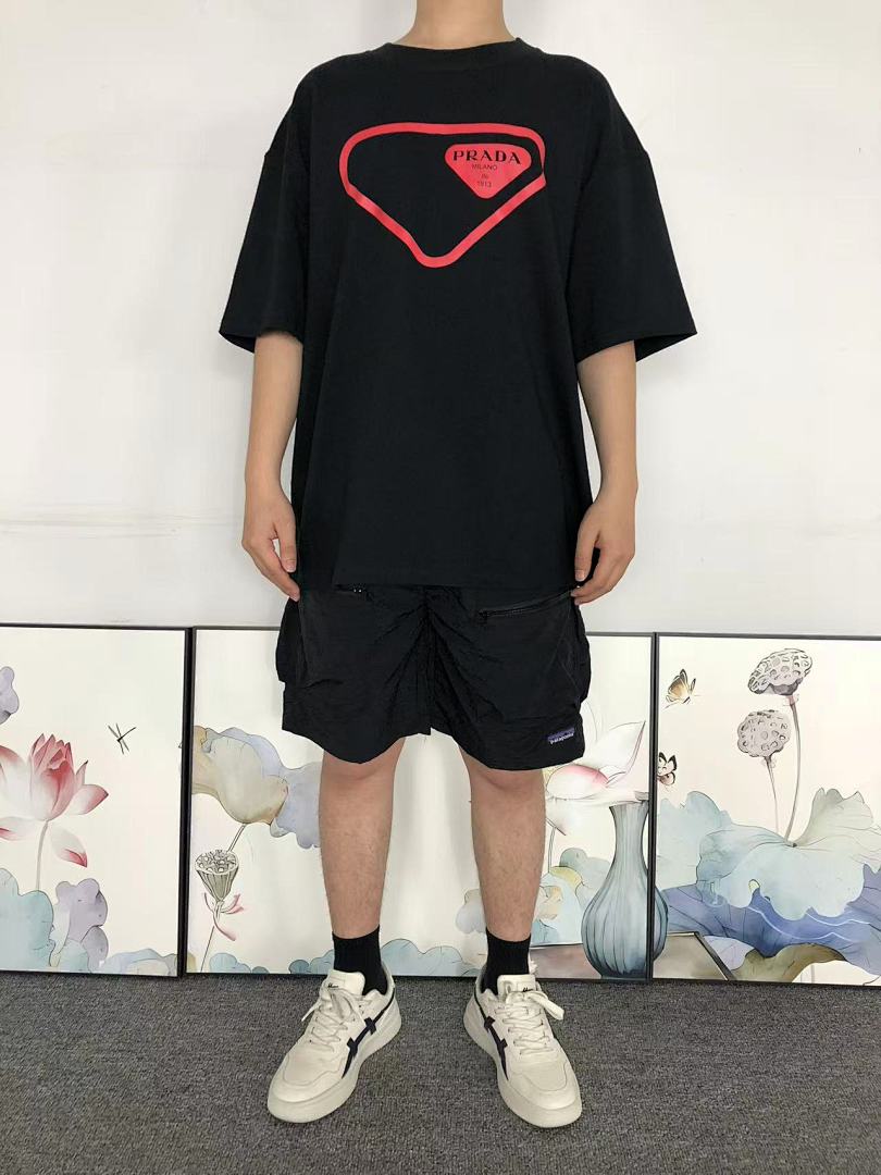 Prada 108 P⭐A⭐A T-SHIRT 505281070 (Im 170Cm 60Kg I Wear Size L In The Phot) - Image 3