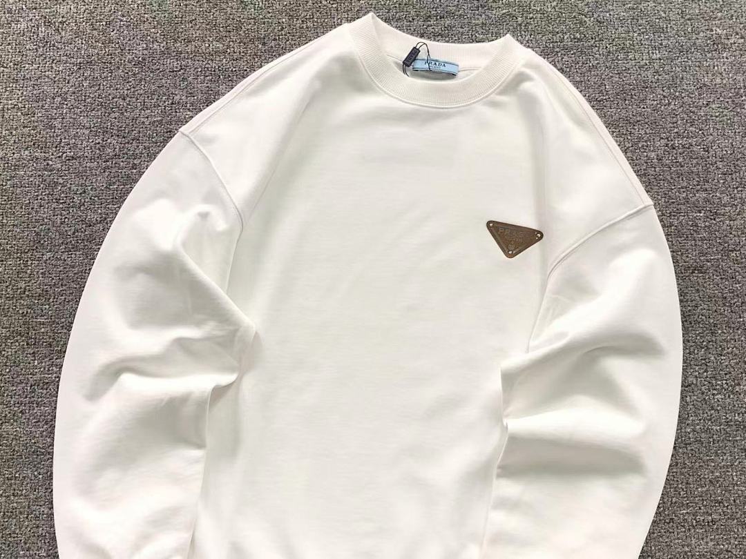 Prada 165 P⭐A⭐A HOODIE 5111414147 (Im 170Cm 55Kg I Wear Size M In The Phot) - Image 8