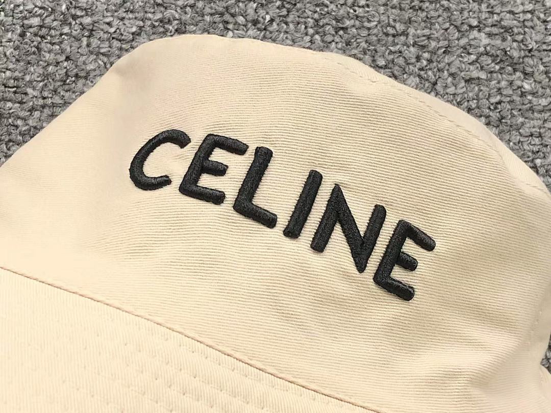 Celine 68 C⭐L⭐⭐E - Image 31