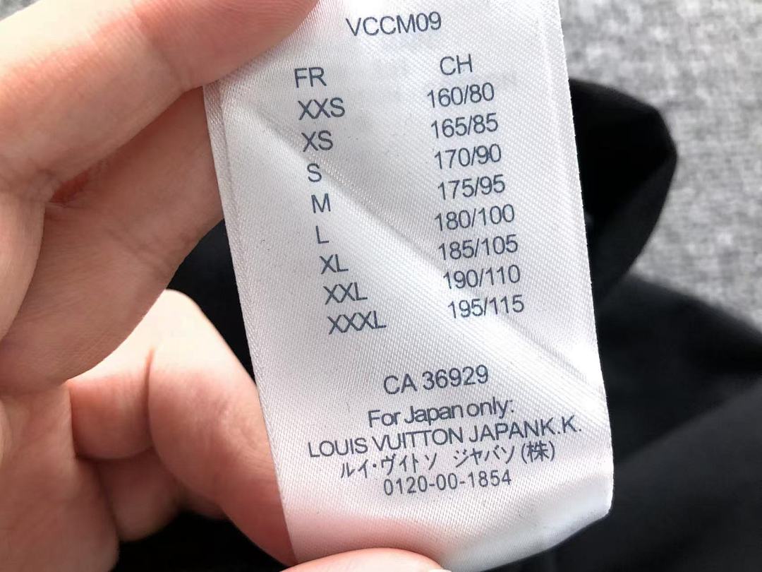 Louis Vuitton 115 L⭐ T-SHIRT 214302315 (Im 170Cm 60Kg I Wear Size XL In The Phot) - Image 26