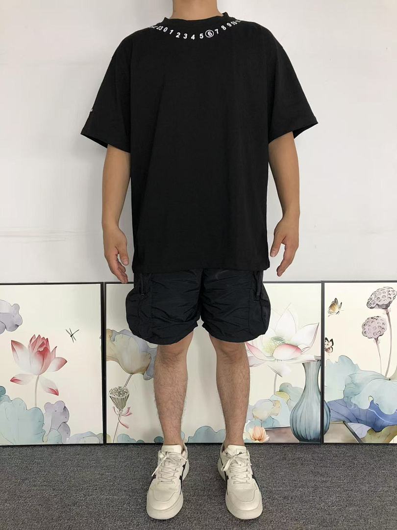 On Running 78 MAISON MARGIELA T-SHIRT 4107052186 (Im 170Cm 60Kg I Wear Size 46 In The Phot) - Image 3