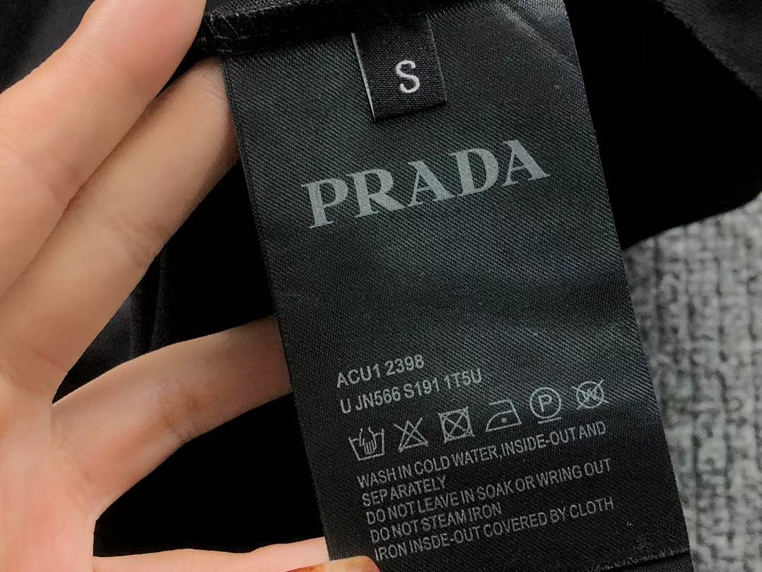 Prada 128 P⭐A⭐A T-SHIRT 3203057121 (Im 170Cm 60Kg I Wear Size S In The Phot) - Image 20