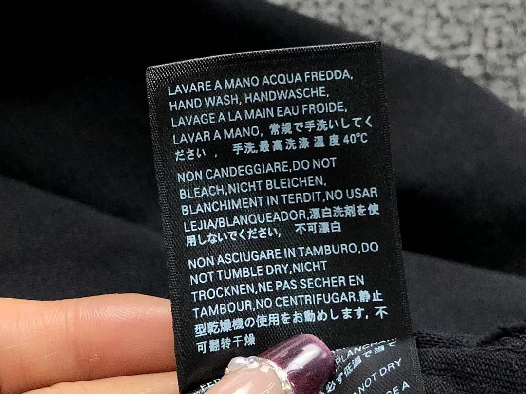 Balenciaga 98 B⭐L⭐⭐⭐IA⭐A T-SHIRT 5212207136 (Im 170Cm 60Kg I Wear Size M In The Phot) - Image 18