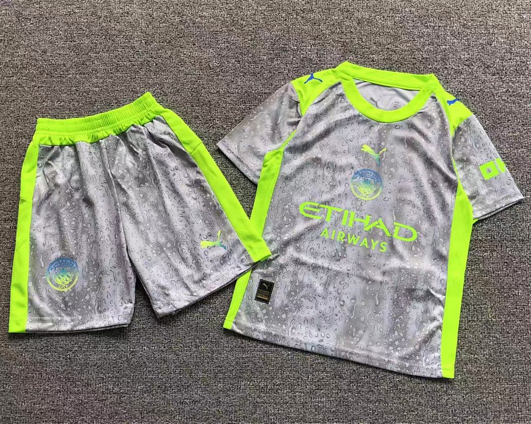 Chanel 75 FOOTBALL T-SHIRT SHORTS - Image 4
