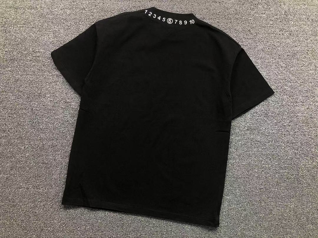 On Running 88 MAISON MARGIELA T-SHIRT 5212425162 (Im 170Cm 60Kg I Wear Size 44 In The Phot) - Image 14