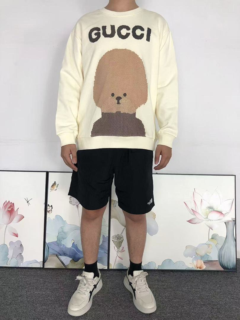 Gucci 115 G⭐C⭐I HOODIE 590110101 (Im 170Cm 60Kg I Wear Size S In The Phot) - Image 3