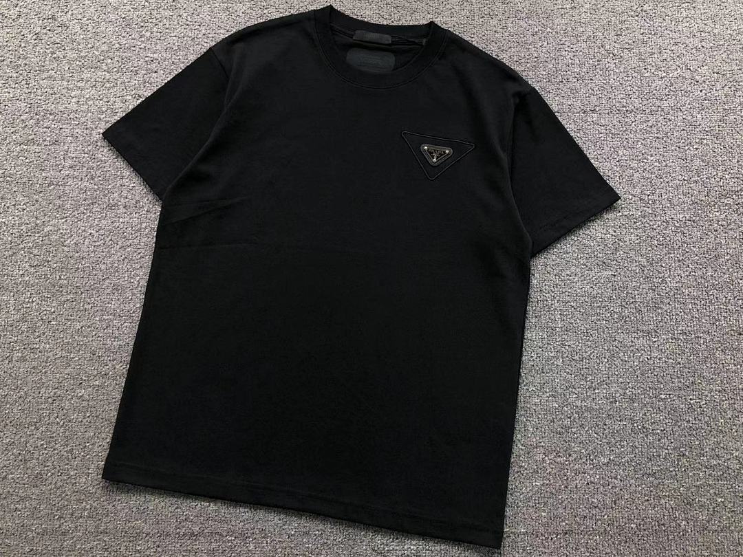 Prada 135 P⭐A⭐A T-SHIRT 3203272117 (Im 170Cm 60Kg I Wear Size M In The Phot) - Image 10