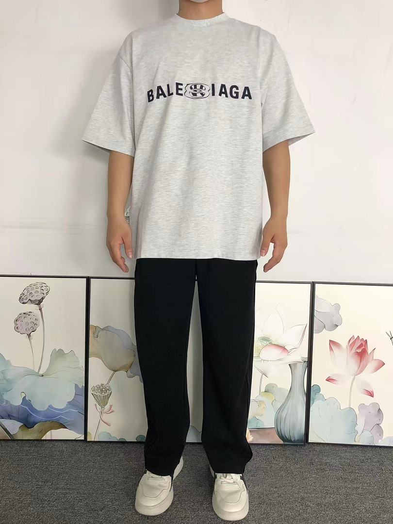 Balenciaga 125 B⭐L⭐⭐⭐IA⭐A T-SHIRT 42042409163 (Im 170Cm 60Kg I Wear Size XS In The Phot) - Image 3