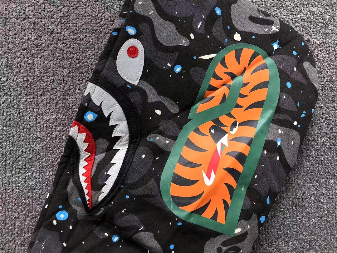 Bape 135 BAPE HOODIE 52070714158 (Im 170Cm 60Kg I Wear Size 3XL In The Phot) - Image 9