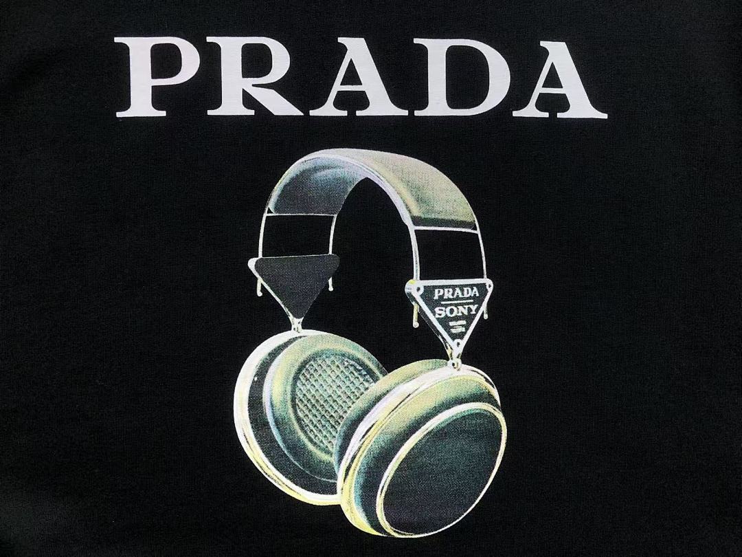 Prada 95 P⭐A⭐A T-SHIRT 3203145003 (Im 170Cm 60Kg I Wear Size M In The Phot) - Image 13