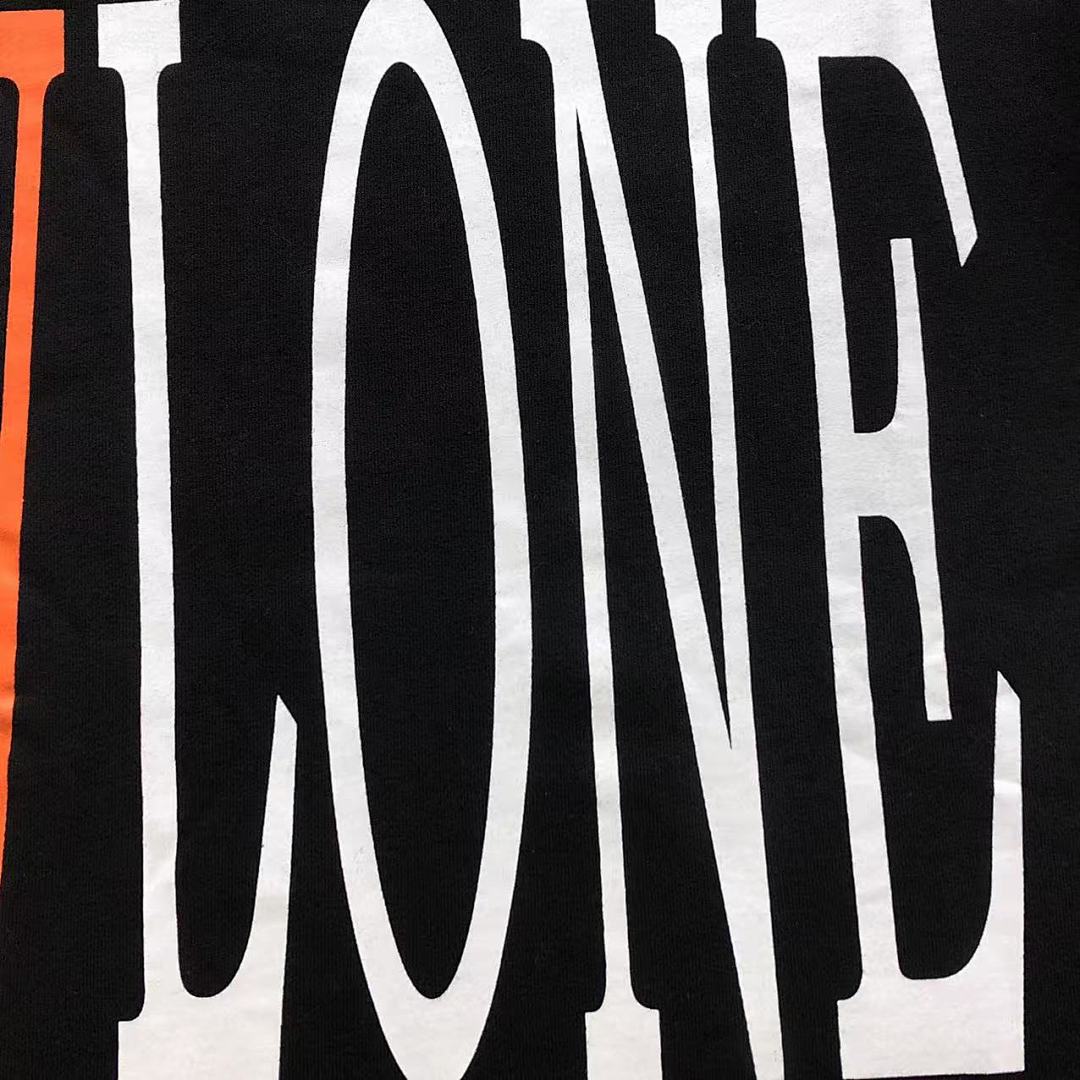 On Running 118 VLONE HOODIE 5101109102 (Im 170Cm 60Kg I Wear Size S In The Phot) - Image 12
