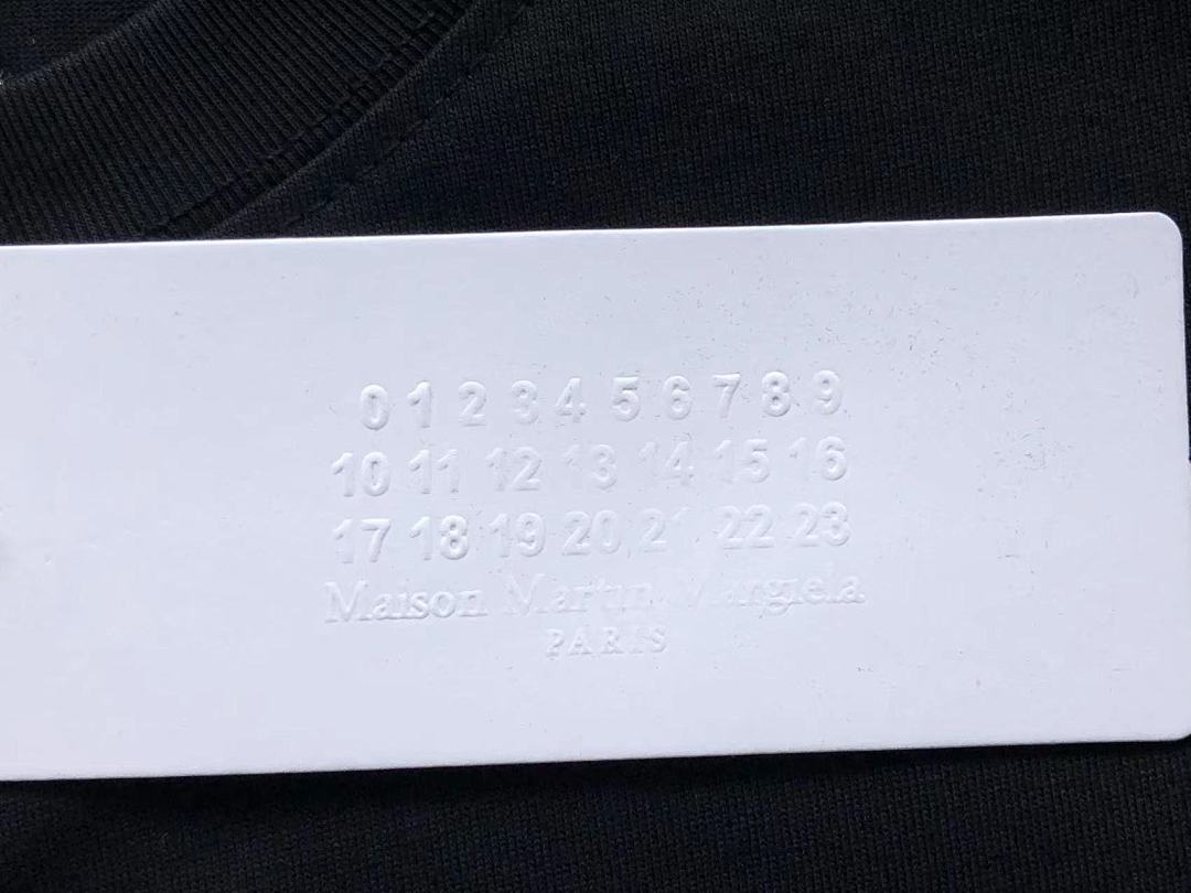 On Running 88 MAISON MARGIELA T-SHIRT 5231255162 (Im 170Cm 60Kg I Wear Size S In The Phot) - Image 19