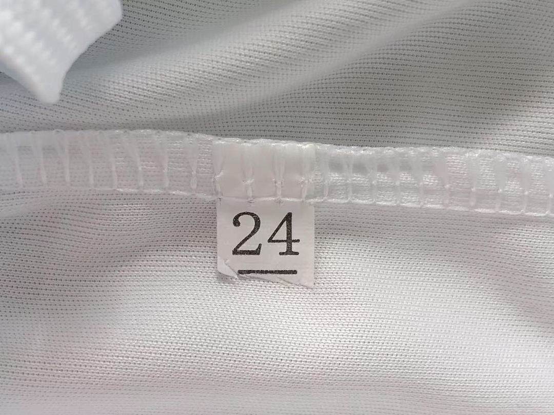 Chanel 75 FOOTBALL T-SHIRT SHORTS - Image 31