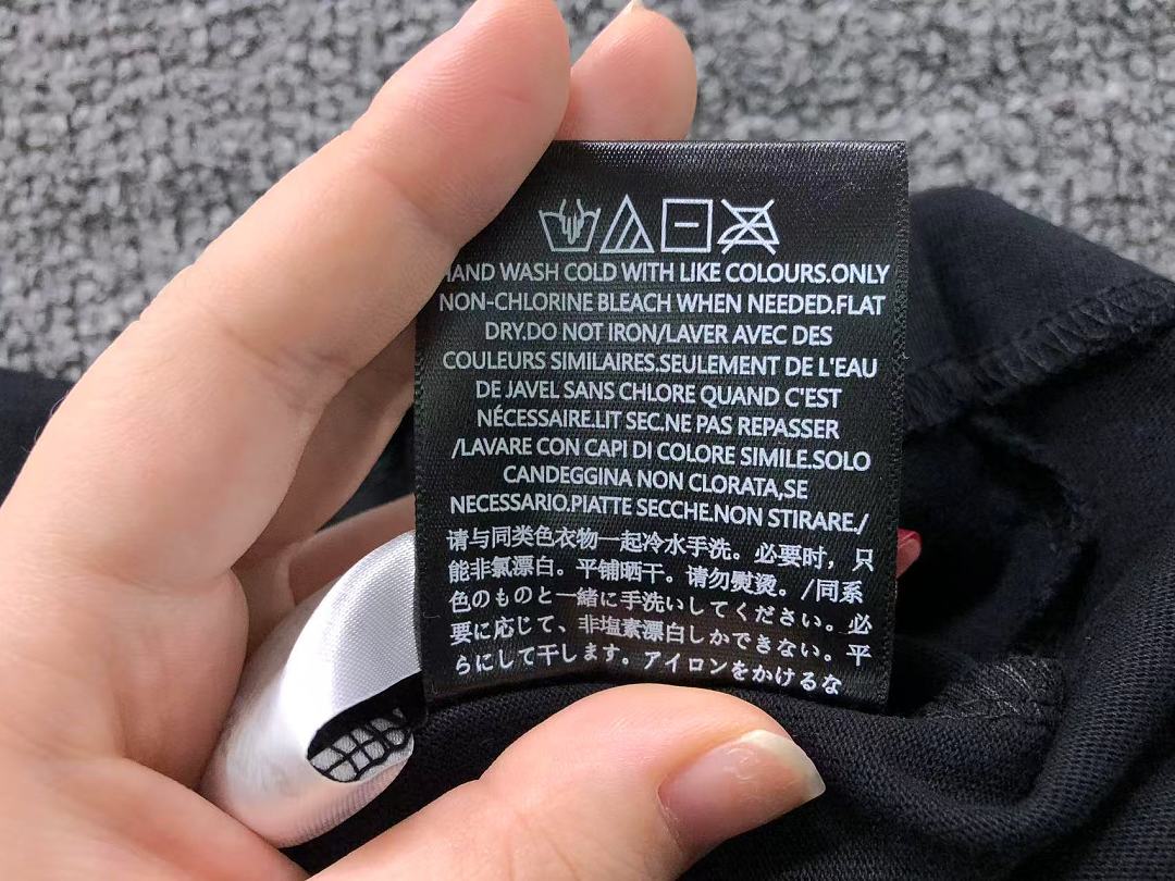 Fear of God 98 FOG T-SHIRT 42071510135 (Im 170Cm 60Kg I Wear Size M In The Phot) - Image 26