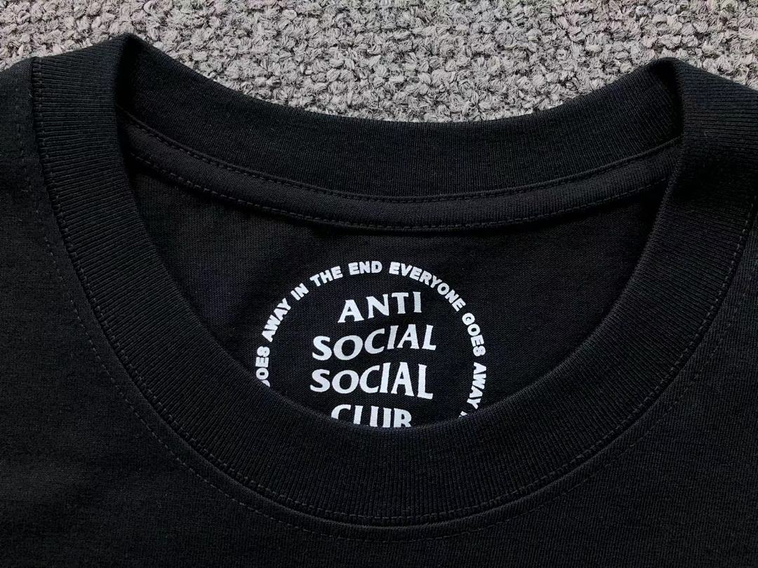 Christian Louboutin 85 ANTI SOCIAL CLUB T-SHIRT 1111190302 (Im 170Cm 60Kg I Wear Size M In The Phot) - Image 24