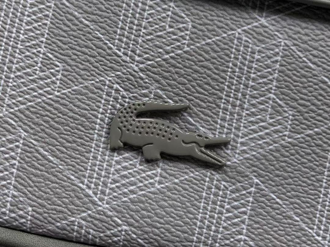 Lacoste 78 LACOSTE BAG 4107310258 (Long 20CM* Wide 6CM* High 12CM) - Image 12