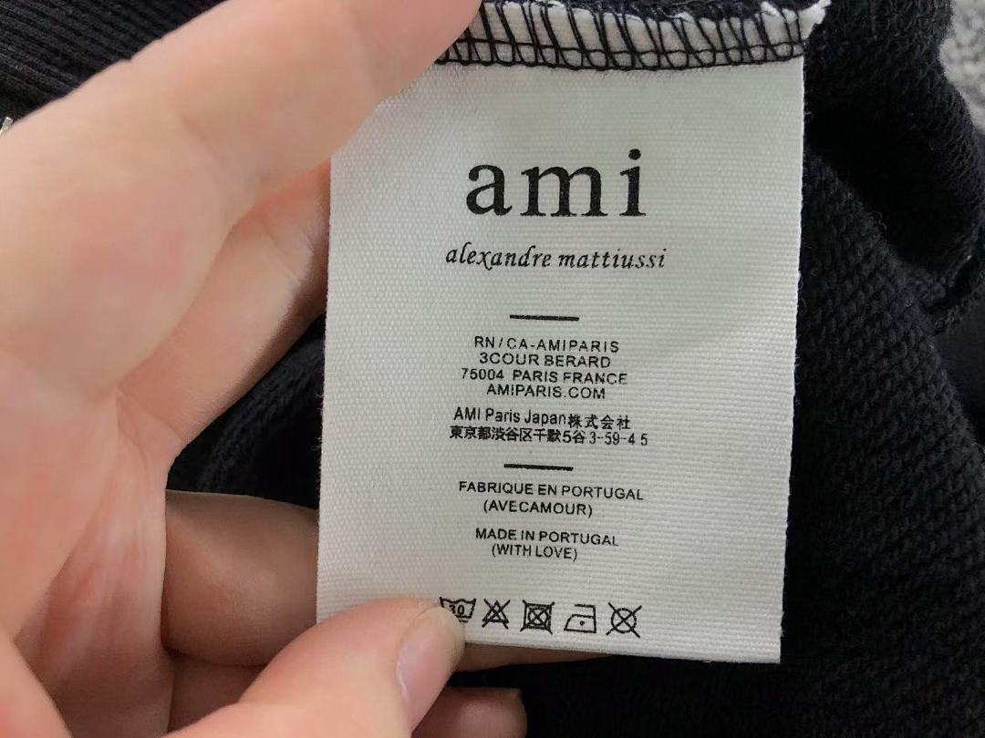 AMI 138 AMI HOODIE 3108210121 (Im 170Cm 60Kg I Wear Size M In The Phot) - Image 33