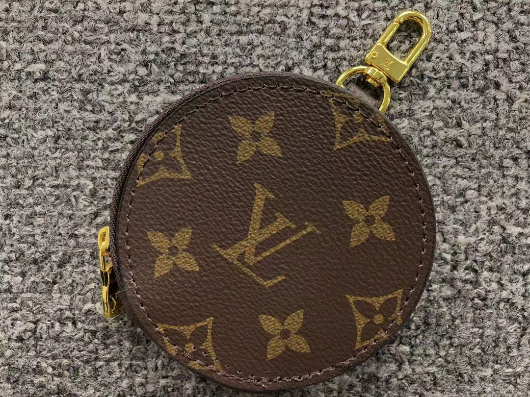 Louis Vuitton 438 L⭐ BAG 412231624 (Long 24CM* Wide 10CM* High 15CM) - Image 19