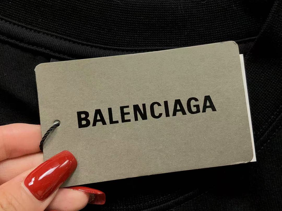 Balenciaga 129 B⭐L⭐⭐⭐IA⭐A T-SHIRT 3206173121 (Im 170Cm 60Kg I Wear Size S In The Phot) - Image 16