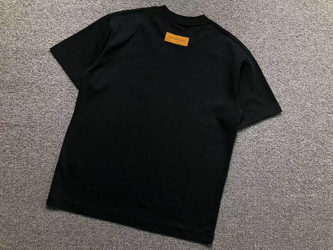 Louis Vuitton 115 L⭐ T-SHIRT 3201215621 (Im 170Cm 60Kg I Wear Size M In The Phot) - Image 19