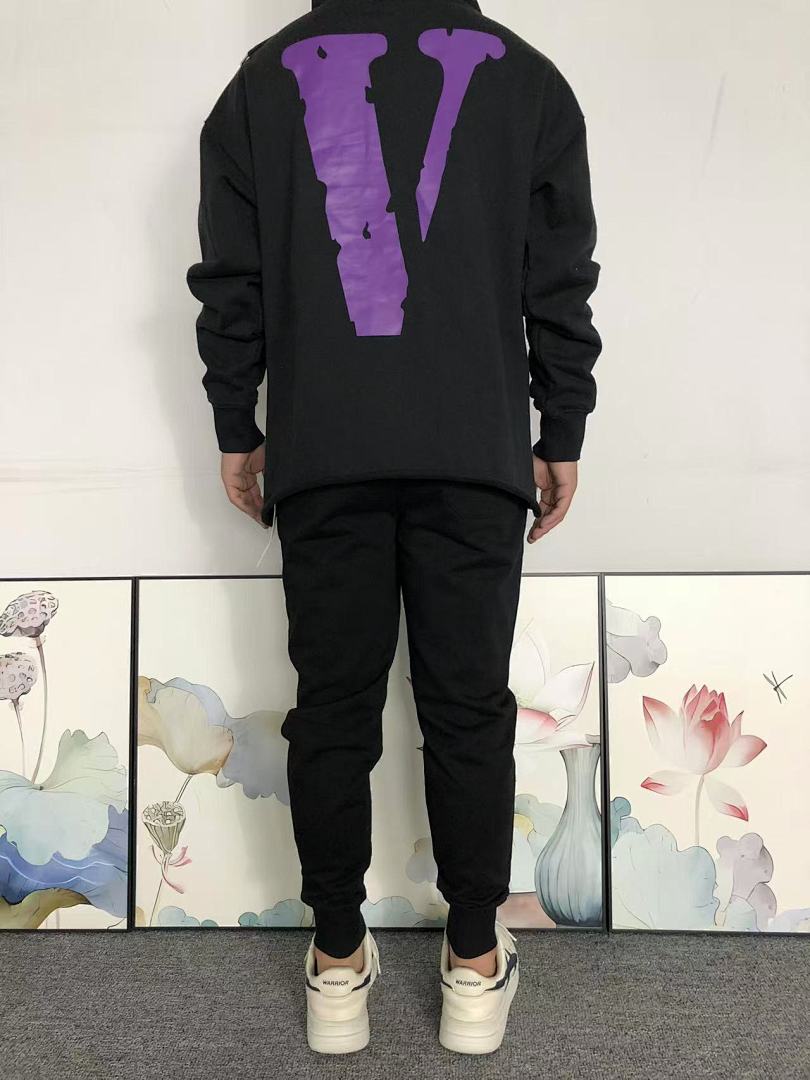 On Running 118 VLONE HOODIE 510115191 (Im 170Cm 60Kg I Wear Size S In The Phot) - Image 4