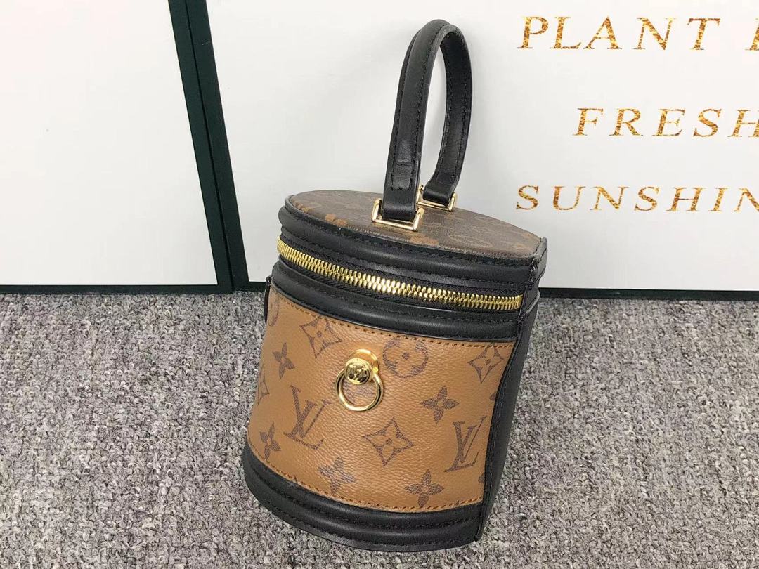 Louis Vuitton 438 L⭐ BAG 412166124 (Long 13CM* Wide High 14CM) - Image 6