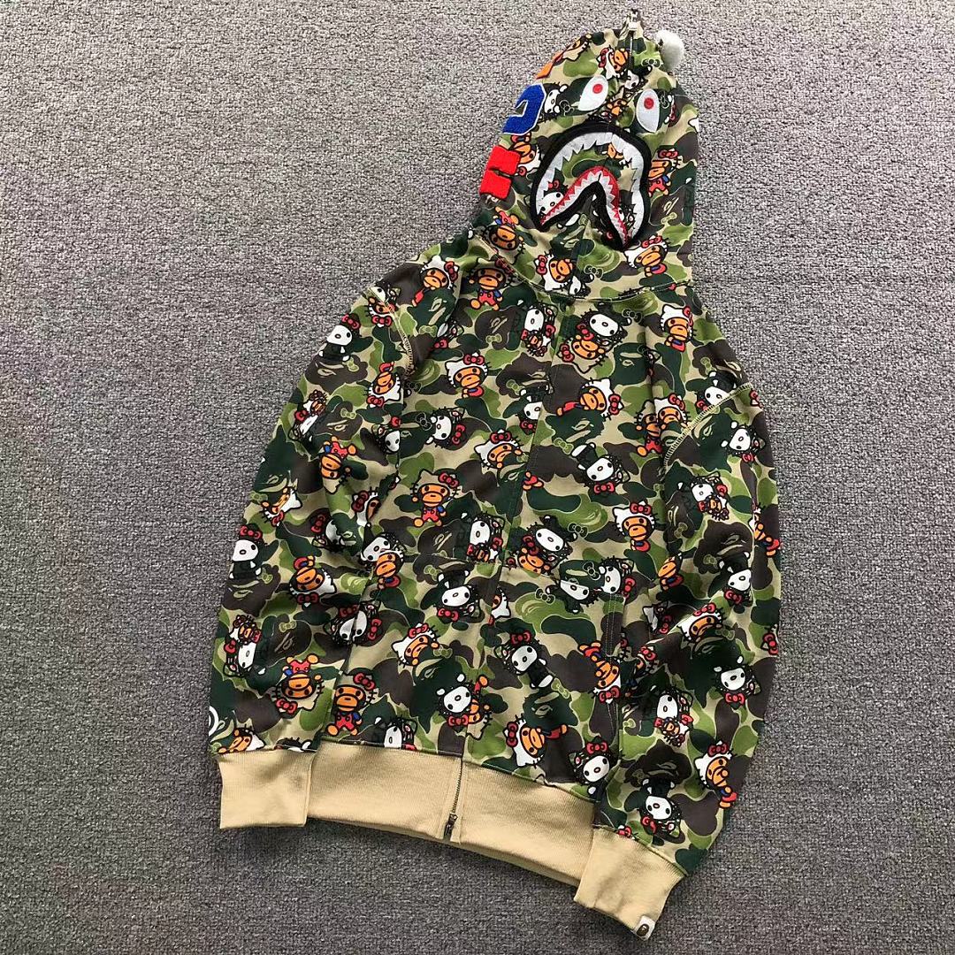Bape 145 BAPE HOODIE 52070717158 (Im 170Cm 60Kg I Wear Size XL In The Phot)