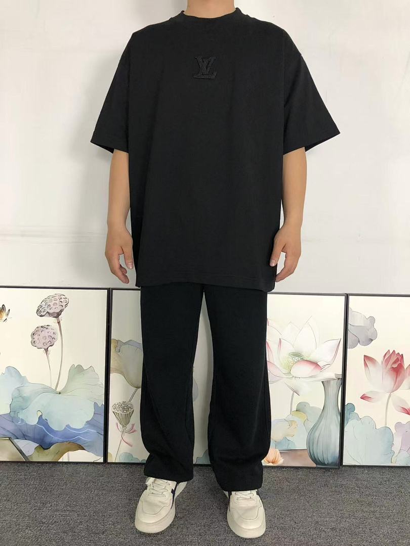 Louis Vuitton 125 L⭐ T-SHIRT 4123112133 (Im 170Cm 60Kg I Wear Size XXL In The Phot) - Image 3
