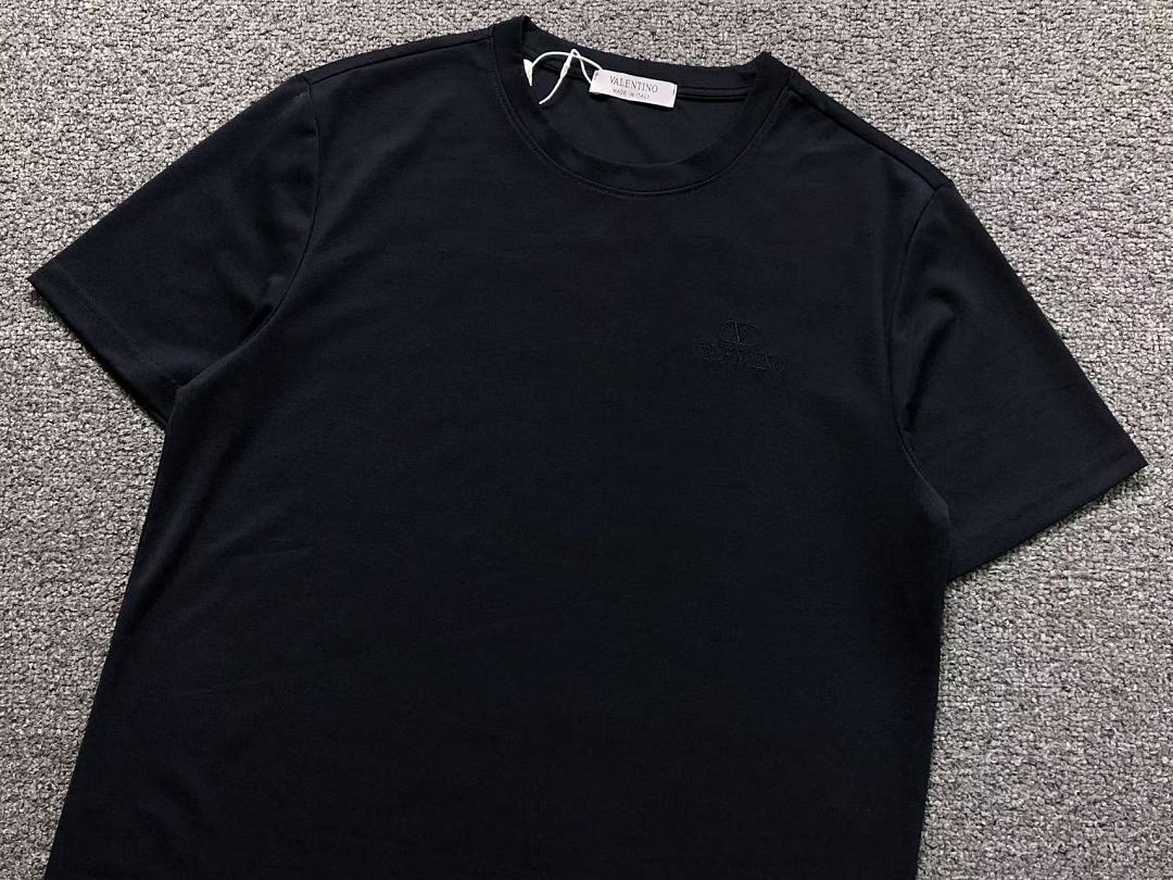 Valentino 118 VALENTINO T-SHIRT 3207100421 (Im 170Cm 60Kg I Wear Size L In The Phot) - Image 11