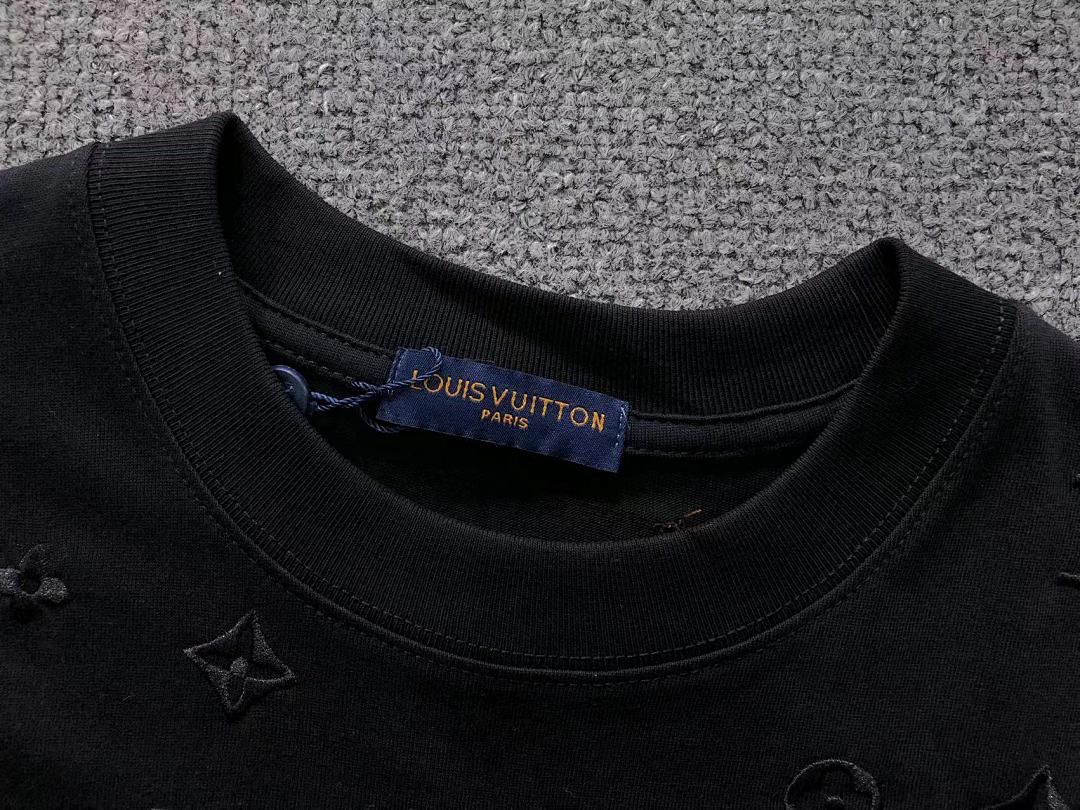 Louis Vuitton 118 L⭐ T-SHIRT 12483060 (Im 170Cm 60Kg I Wear Size S In The Phot) - Image 16