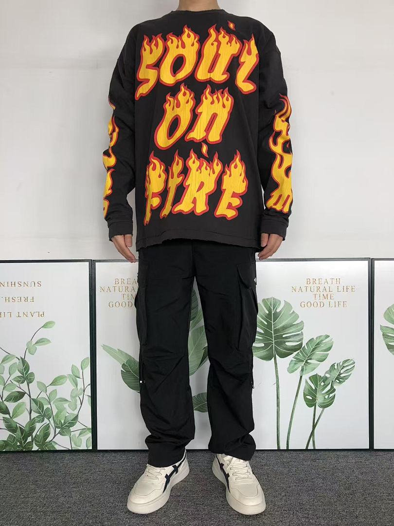 Chanel 138 SAINT MICHAEL LONG SLEEVED 504052317 (Im 170Cm 60Kg I Wear Size S In The Phot) - Image 3