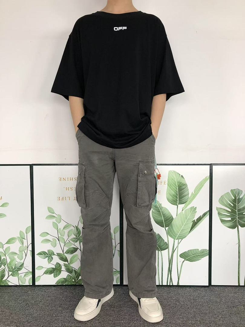 Off-White 98 OFF-WHITE T-SHIRT 503120919 (Im 170Cm 60Kg I Wear Size M In The Phot) - Image 3