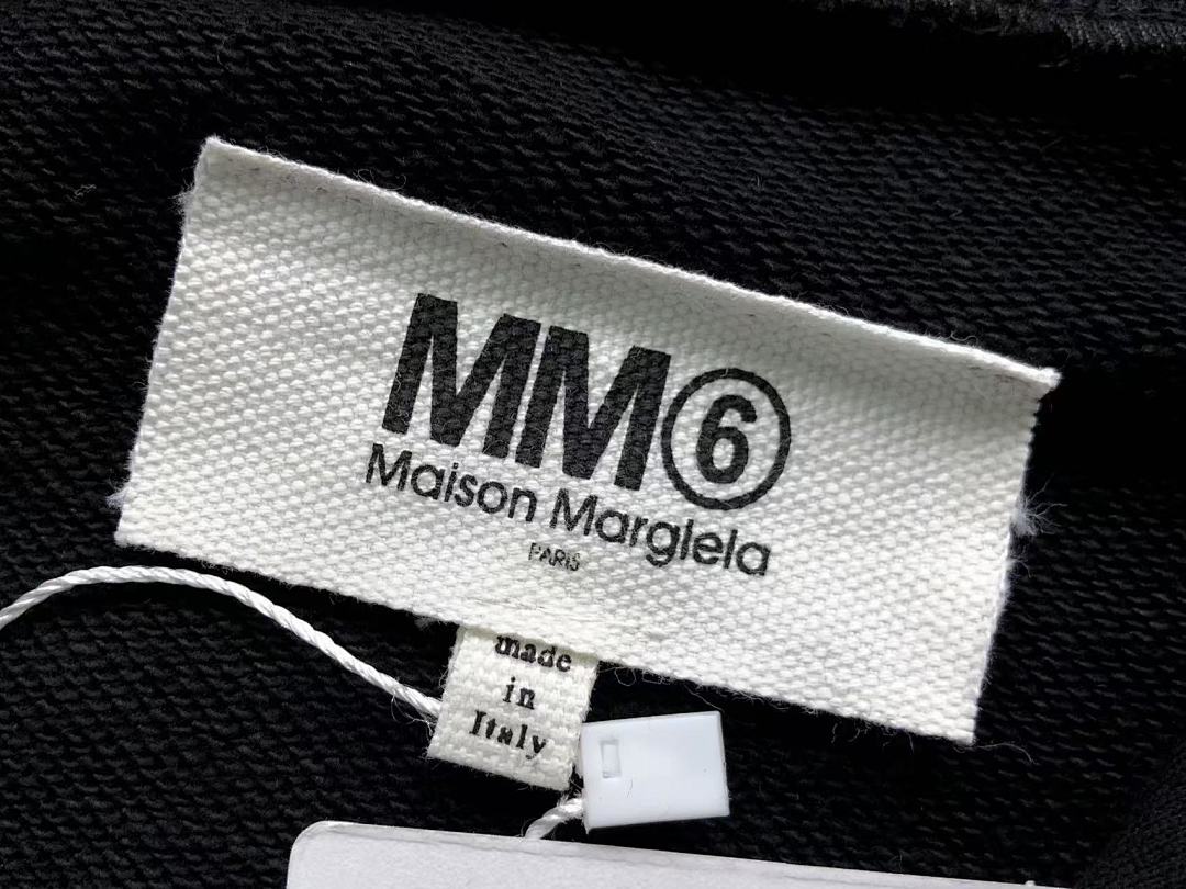 On Running 128 MAISON MARGIELA HOODIE 4107072486 (Im 170Cm 60Kg I Wear Size 48 In The Phot) - Image 24