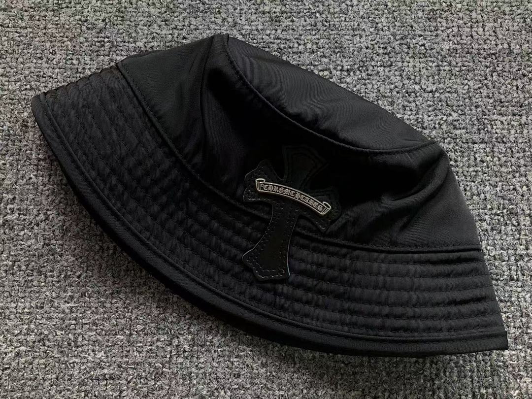 Comme des Garcons 75 C⭐⭐OME HE⭐⭐TS - Image 5