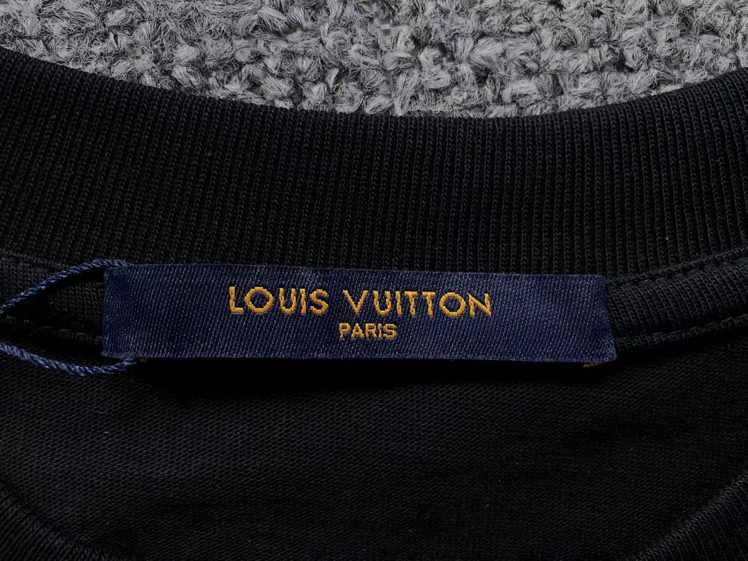Louis Vuitton 128 L⭐ T-SHIRT 411187121 (Im 170Cm 57Kg I Wear Size M In The Phot) - Image 21