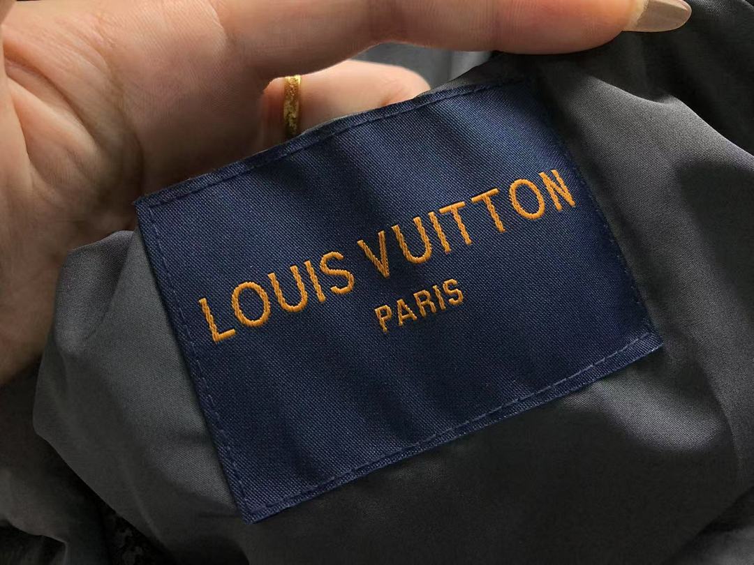 Louis Vuitton 708 L⭐ DOWN JACKETS 5100706147 (Im 170Cm 60Kg I Wear Size XS In The Phot) - Image 22